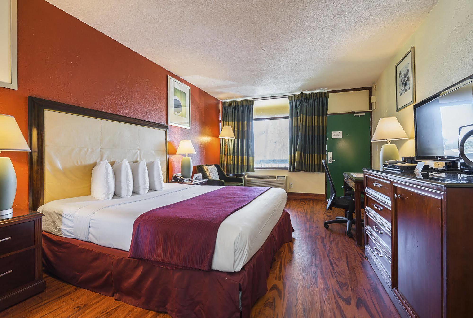 Quality Inn Boca Raton University Area Εξωτερικό φωτογραφία